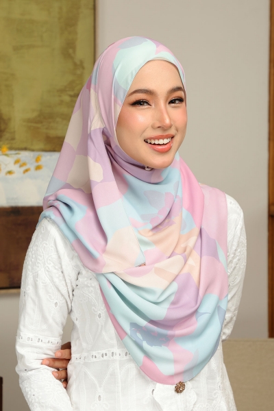 Aralyn Babes Printed Petals in Lavender